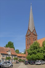 Church Square, Maria Magdalena Church, Old Town, Lauenburg, Schleswig-Holstein, Germany, Europe