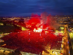 A total of around 200, 000 people attended the 4 concerts by the German band Rammstein in the