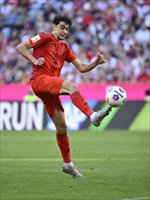 Aleksandar Pavlovic FC Bayern Munich FCB (45) Action on the ball Allianz Arena, Munich, Bavaria,