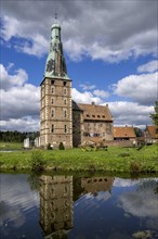 Historic moated castle, Renaissance Raesfeld Castle, Freiheit Raesfeld, Muensterland