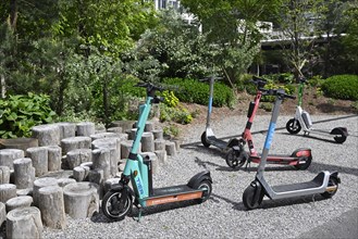 Scooters from Tier, Bird, Voi and Uber