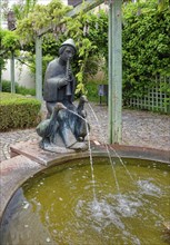 Goose keeper, fountain by Fidelis Bentele, Schwetzingen, Baden-Wuerttemberg, Germany, Europe