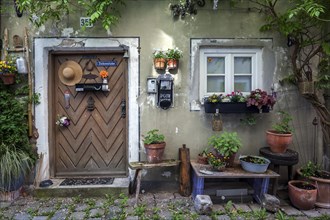 House entrance, Ledergasse, Landsberg am Lech, Upper Bavaria, Bavaria, Germany, Europe