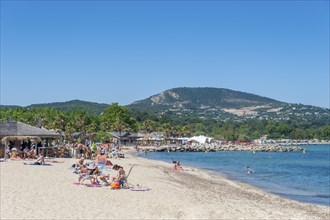 Bathing beach, Plage de Port Grimaud, Port Grimaud, Var, Provence-Alpes-Cote d Azur, France, Europe