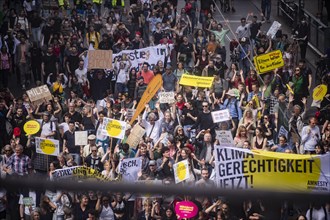 Berlin, 31.05.2024. Climate strike by Fridays For Future with over 13, 000 mostly young people in