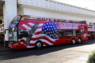 Las Vegas, Nevada, USA, North America, Open-top double-decker bus for sightseeing in Las Vegas with