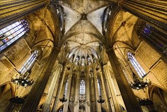 Interior view, La Catedral de la Santa Creu i Santa Eulalia, Barri Gotic, Barcelona, Catalonia,