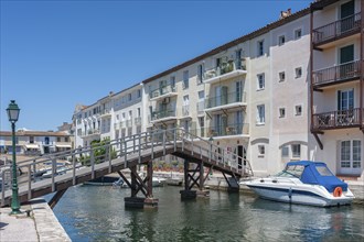 Townscape at the Rue des 2 Ports, Port Grimaud, Var, Provence-Alpes-Cote d Azur, France, Europe