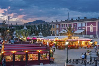 Marketplace with shops and restaurants, Port Grimaud, Var, Provence-Alpes-Cote d Azur, France,