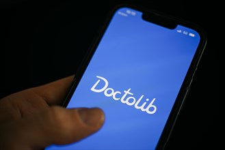 The Doctolib app icon can be seen on a smartphone. Berlin, 30.05.2024