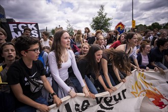 Berlin, 31.05.2024. Climate strike by Fridays For Future with over 13, 000 mostly young people in