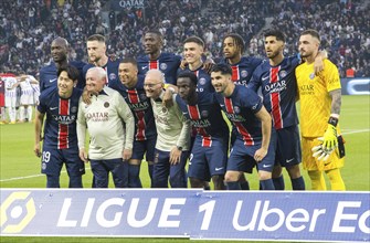 Football match, The team of the French champion 2024 Paris St. Germain in front of the match, Parc