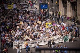 Berlin, 31.05.2024. Climate strike by Fridays For Future with over 13, 000 mostly young people in