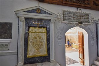 Kahal Shalom, interior of a synagogue with a Torah shrine, Hebrew inscriptions and architectural