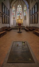 Tomb of Johann Sebastian Bach, neo-Gothic Jesus altar returned in 2016, painting by