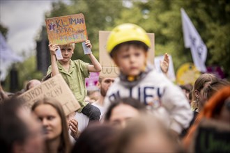 Berlin, 31.05.2024. Climate strike by Fridays For Future with over 13, 000 mostly young people in