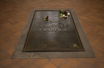 Tomb of Johann Sebastian Bach, St Thomas's Church, Leipzig, Saxony, Germany, Europe