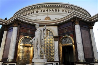Las Vegas, Nevada, USA, North America, Entrance area with statue and columns at Caesars Palace,