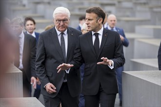 Frank-Walter Steinmeier (President of the Federal Republic of Germany) and Emmanuel Macron