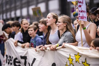 Berlin, 31.05.2024. Climate strike by Fridays For Future with over 13, 000 mostly young people in