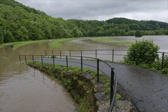 Flood on the Kocher cycle path in late spring 2024 between Gelbingen and Obermuenkheim, cycle path,