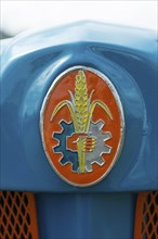 Fordson Major tractor, company logo on light blue painted bonnet, Offenbach, Dreieich, Hesse,