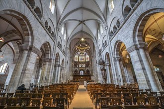 Nave, Basel Minster, Muensterplatz, Basel, Switzerland, Europe