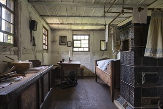 Living area of a traditionally built, old day labourer's house, late 18th century, original