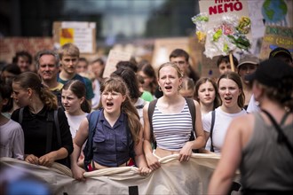 Berlin, 31.05.2024. Climate strike by Fridays For Future with over 13, 000 mostly young people in