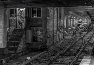 Black and white photograph, Nordbahnhof S-Bahn station on the former demarcation line of the