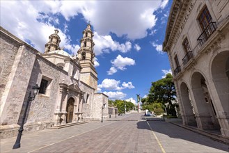 Mexico, Aguascalientes Cathedral Basilica in historic colonial center near Plaza de la Patria,