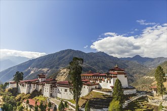 View of Trongsa Dzong on a clear day