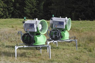 Snow cannons are waiting to be used