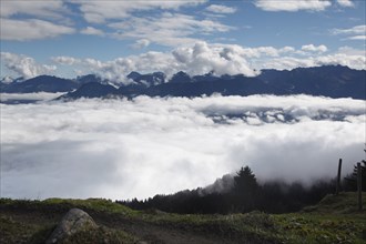 Hiking on the Horner Group above the clouds