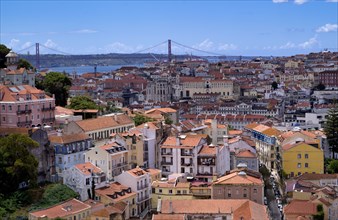 View from the viewpoint Miradouro da Graça, also Sophia de Mello Breyner Andresen, city view,