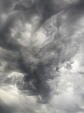 Cloud formation after storm warning thunderstorm warning grey dark clouds shortly in front of