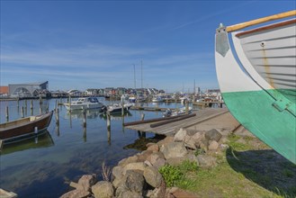 Sailing harbour with jetty, Kerteminde, dolphins, Great Belt, Fyn, Fyn Island, Baltic Sea, Denmark,