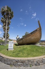 Coroa do Ilhéu boat monument in the Ilhéu garden in Câmara de Lobos, Madeira, Portugal, Europe