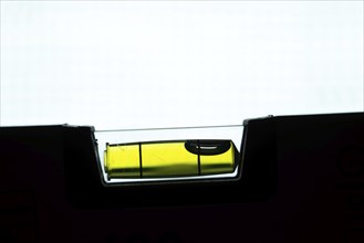 Spirit level of a spirit level, inclined, out of balance