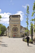 Fountain Fontaine Amédée Pichot built in 1885, Amedee, wall painting, arts and crafts, Arles,