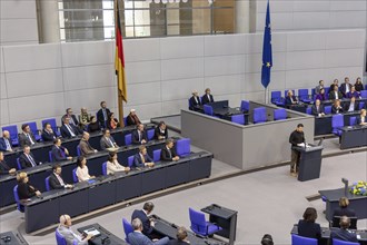 Volodymyr Zelensky (President of Ukraine) delivers a speech at a special session of the German