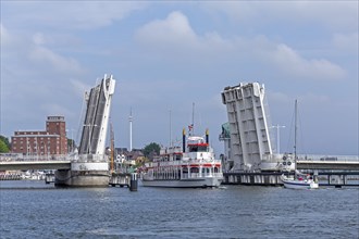 Open bascule bridge, excursion boat Schlei Princess, Kappeln, Schlei, Schleswig-Holstein, Germany,