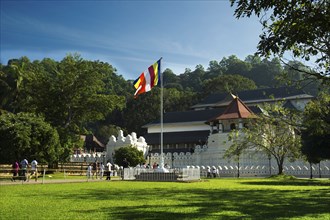 The city of Kandy is the home of The Temple of the Tooth Relic (Sri Dalada Maligawa), one of the