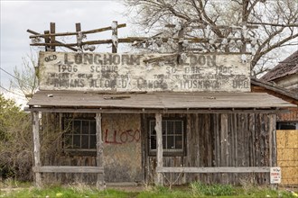 Scenic, South Dakota, The small town of Scenic, now mostly abandoned, between Badlands National