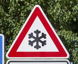 Traffic sign Danger sign Snow or ice slippery, danger of ice, Germany, Europe