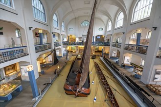 Museum of German Inland Navigation, in the former Ruhrort indoor swimming pool, in Duisburg, cargo