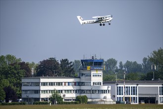 Mülheim-Essen airfield, commercial airfield in the south of Essen and in the east of Mülheim an der