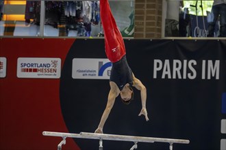 Olympic qualification in apparatus gymnastics in Rüsselsheim Picture: Timo Eder on parallel bars