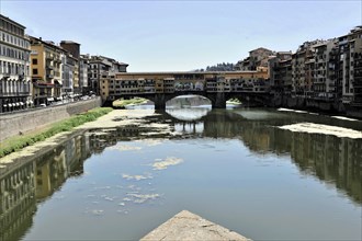 Buildings along the river Arno with Ponte Vecchio, Florence, Tuscany, Italy, Europe, A historic