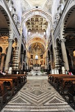 Interior, Cathedral of Santa Maria Assunta, Pisa, Tuscany, Italy, Europe, Sublime church interior